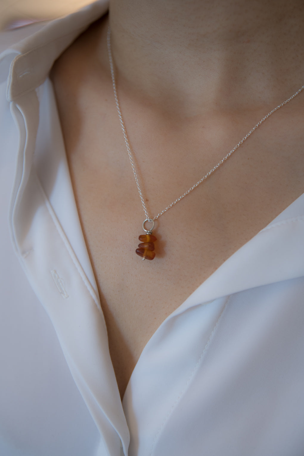 Amber and Opal Kette