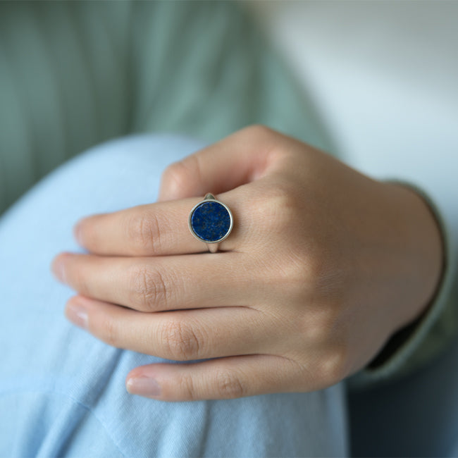 Round Stone Ring