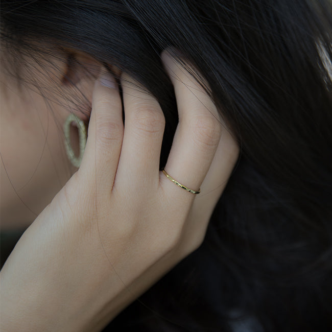 Hammered Thin Band Ring
